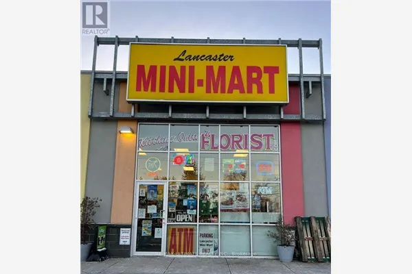 UNIT# 2 - 499 LANCASTER STREET W