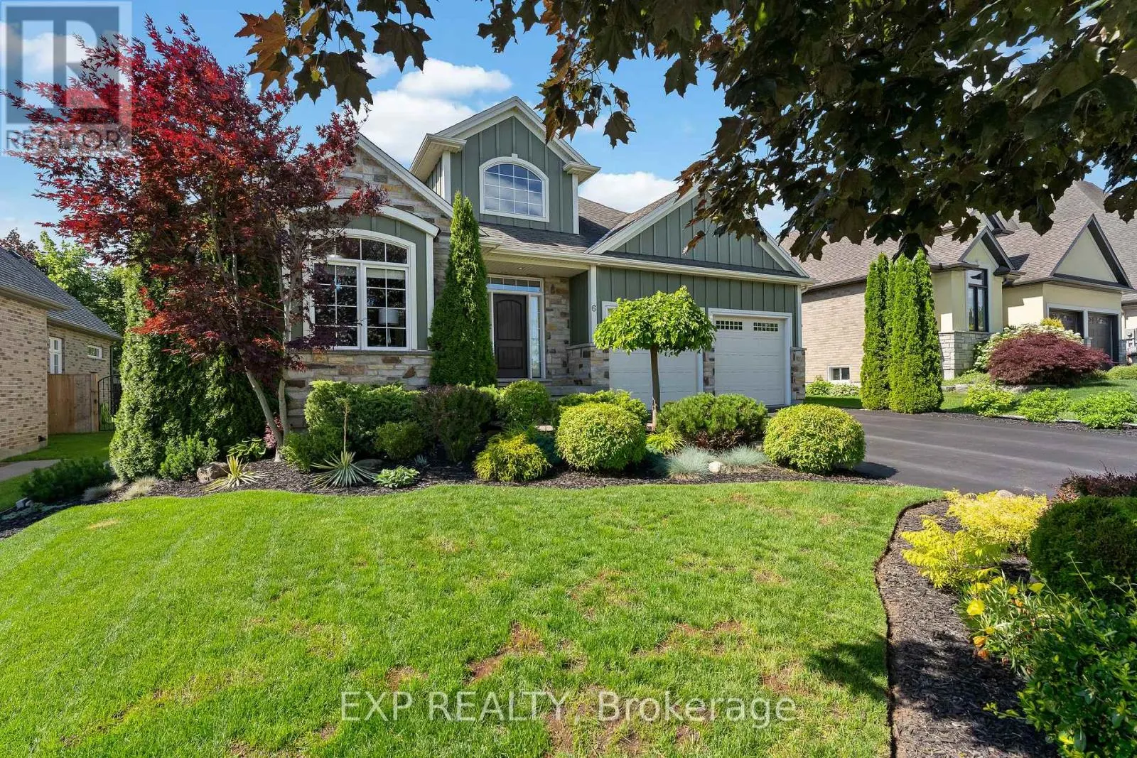 6 CREEKSIDE DRIVE