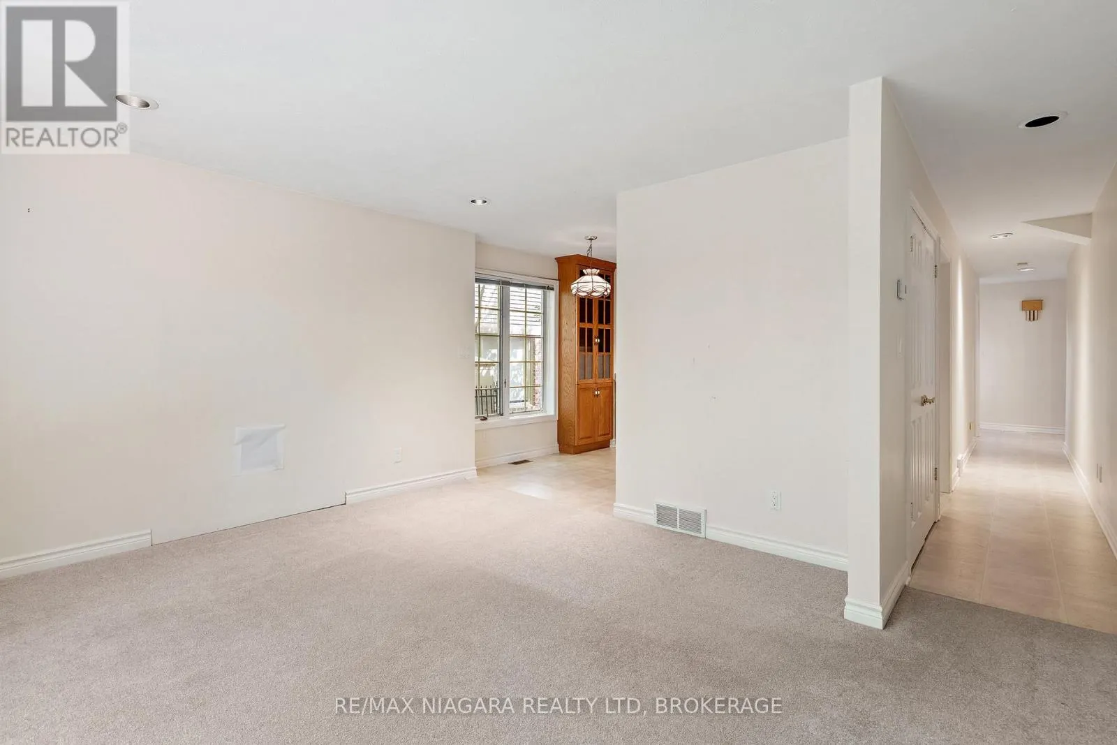 3908 CAROLYNN COURT