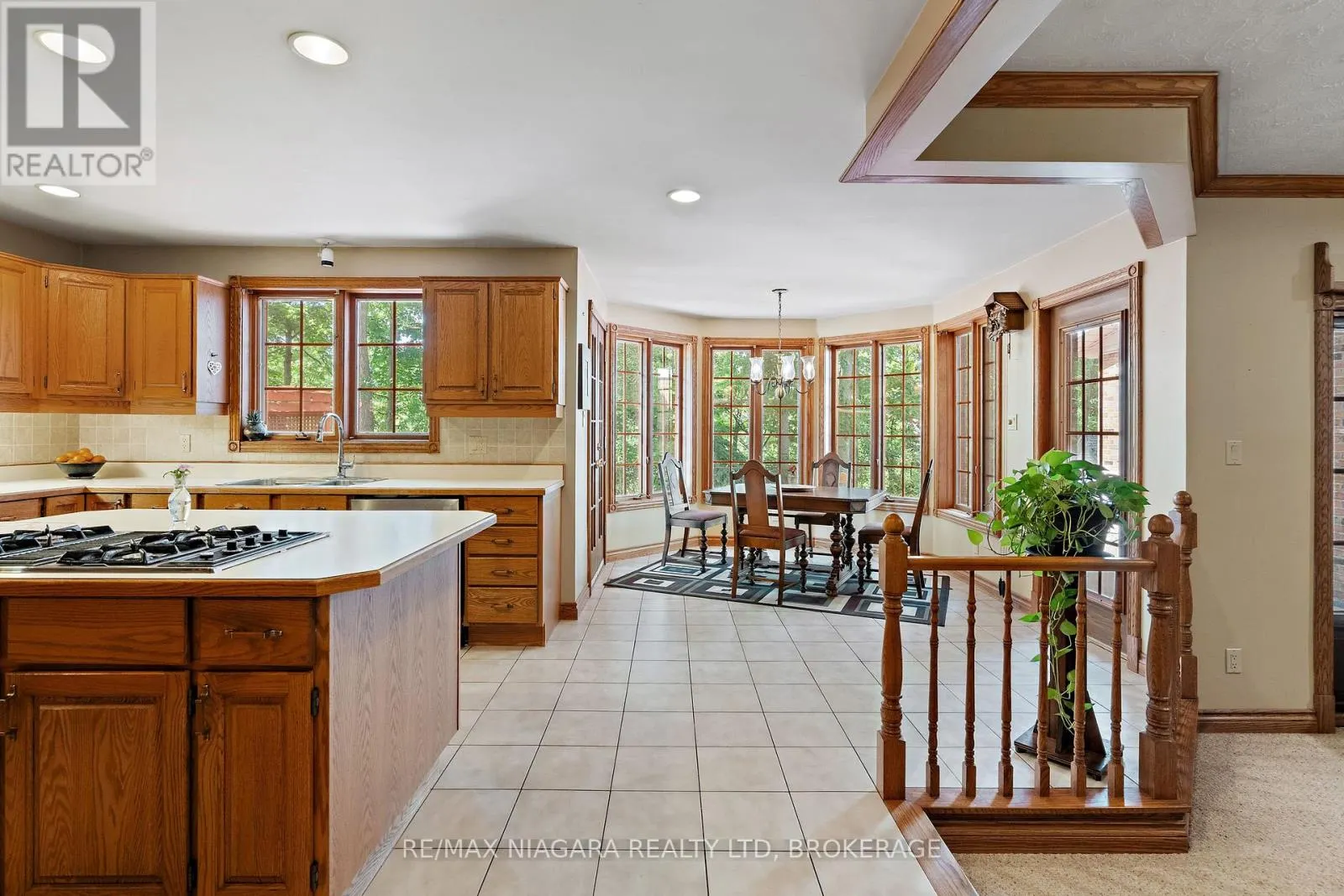 3908 CAROLYNN COURT