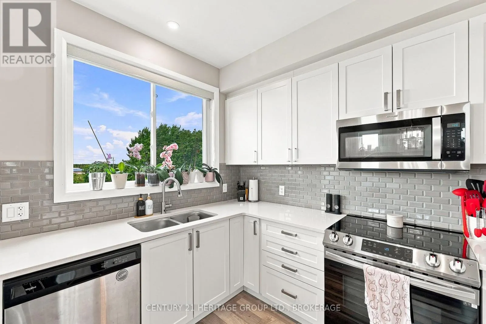 141 SUPERIOR DRIVE