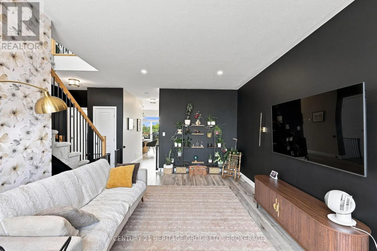 141 SUPERIOR DRIVE