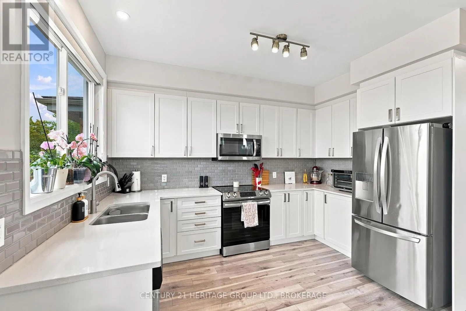 141 SUPERIOR DRIVE