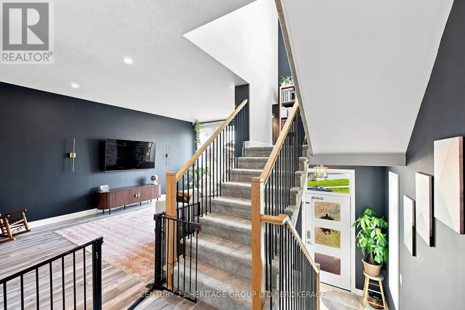 141 SUPERIOR DRIVE