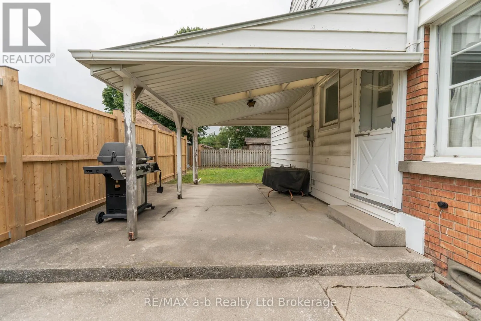 81 VIENNA ROAD