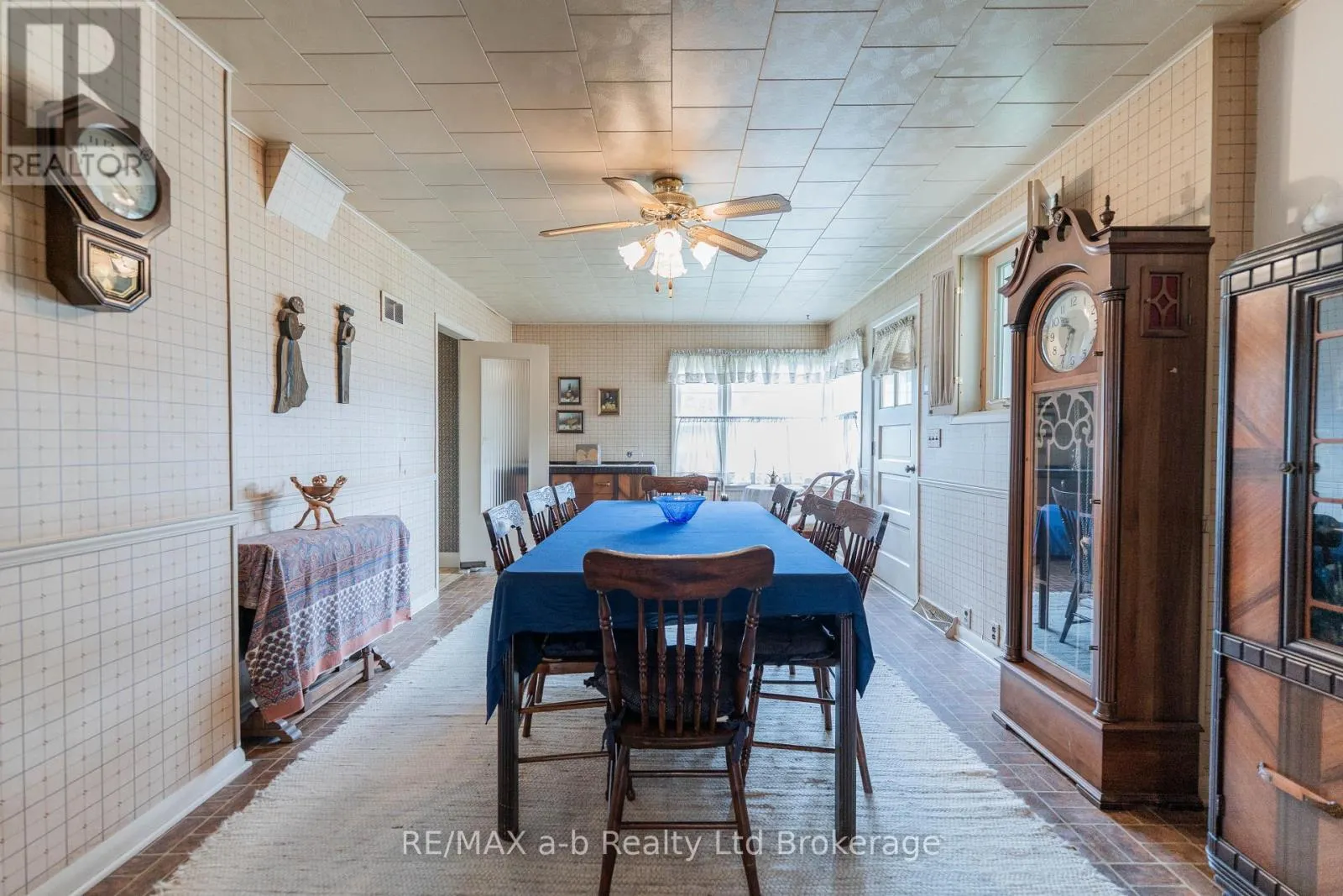 81 VIENNA ROAD