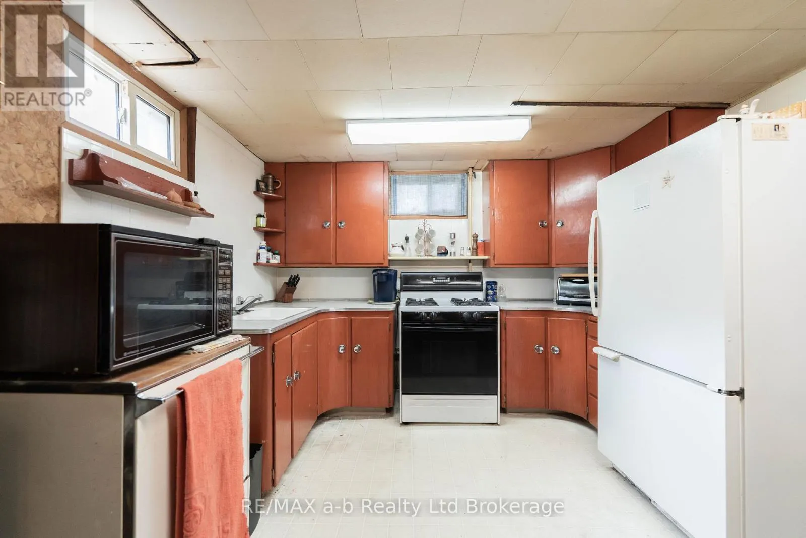81 VIENNA ROAD
