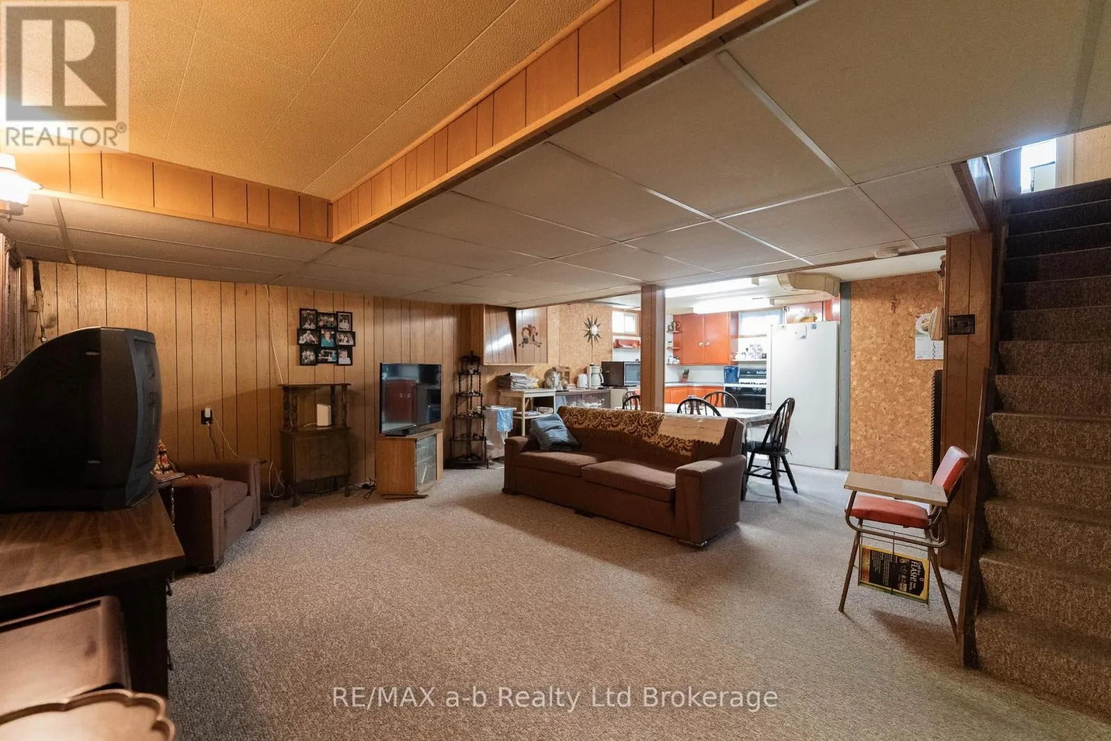 81 VIENNA ROAD