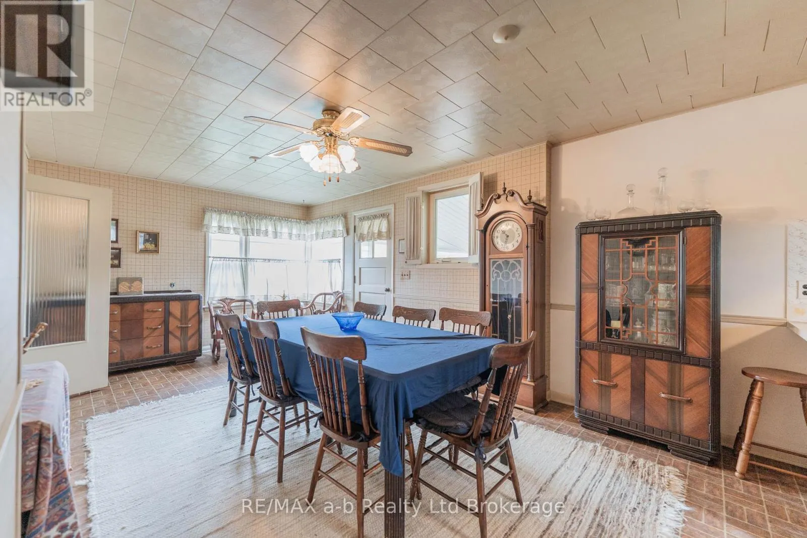 81 VIENNA ROAD