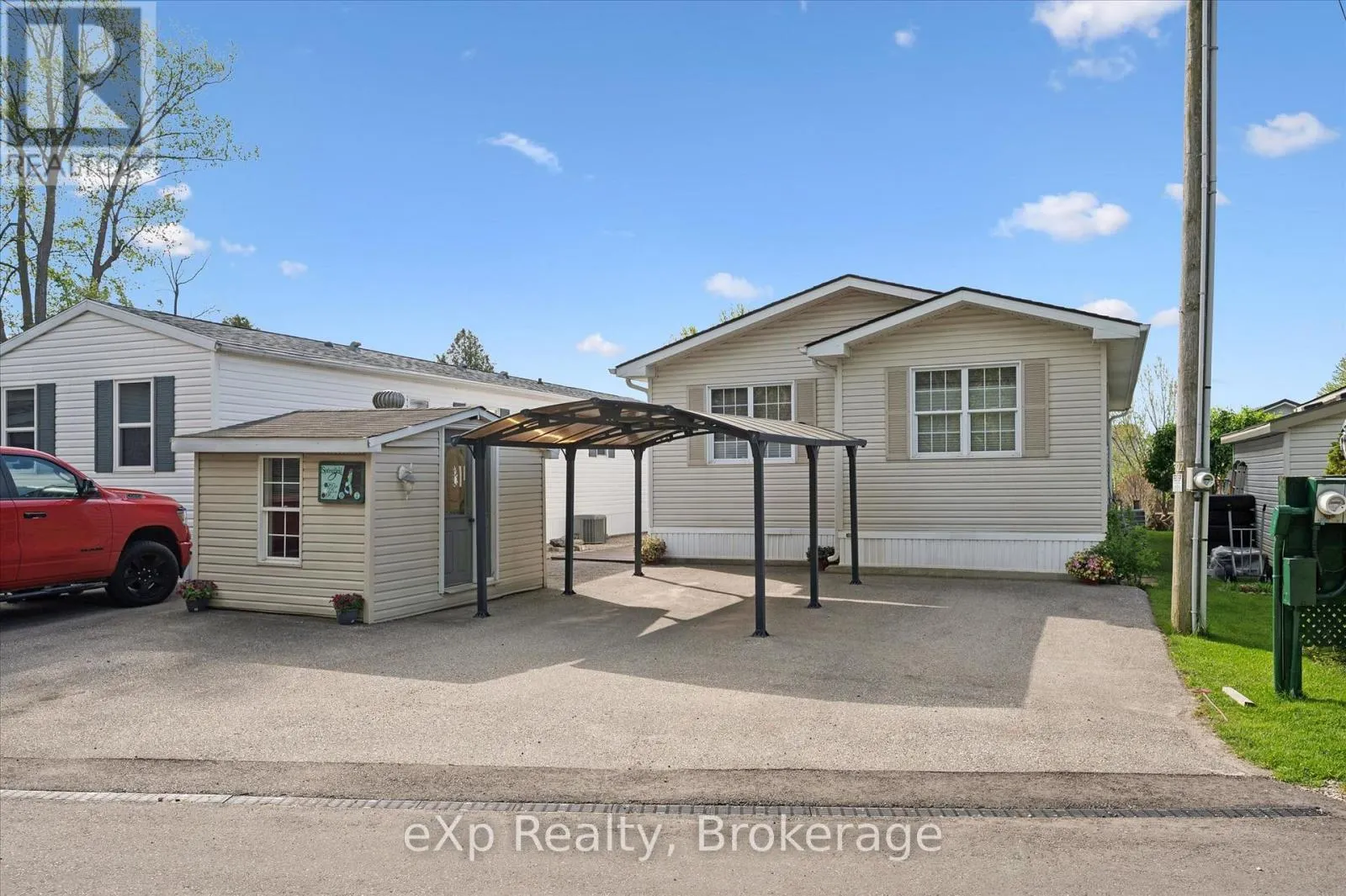 18 JASPER HEIGHTS PRIVATE
