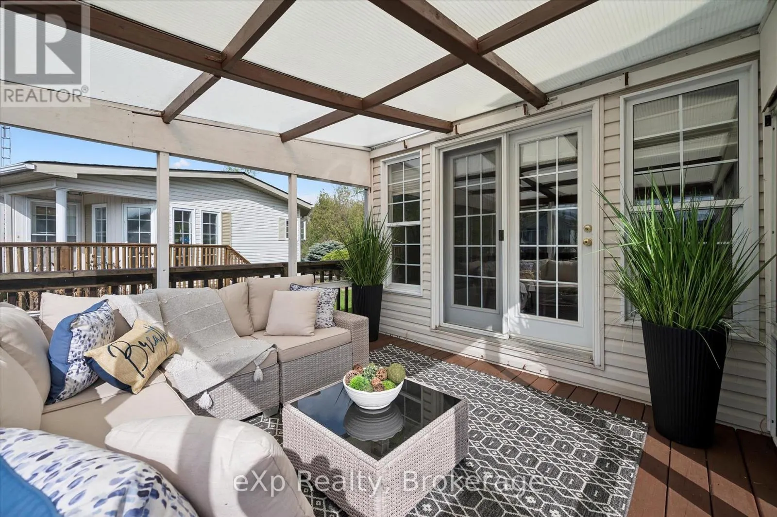 18 JASPER HEIGHTS PRIVATE