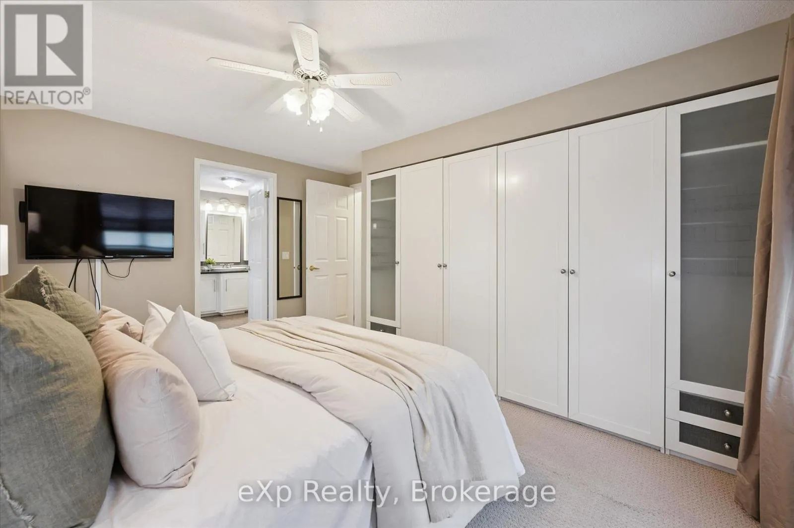 18 JASPER HEIGHTS PRIVATE