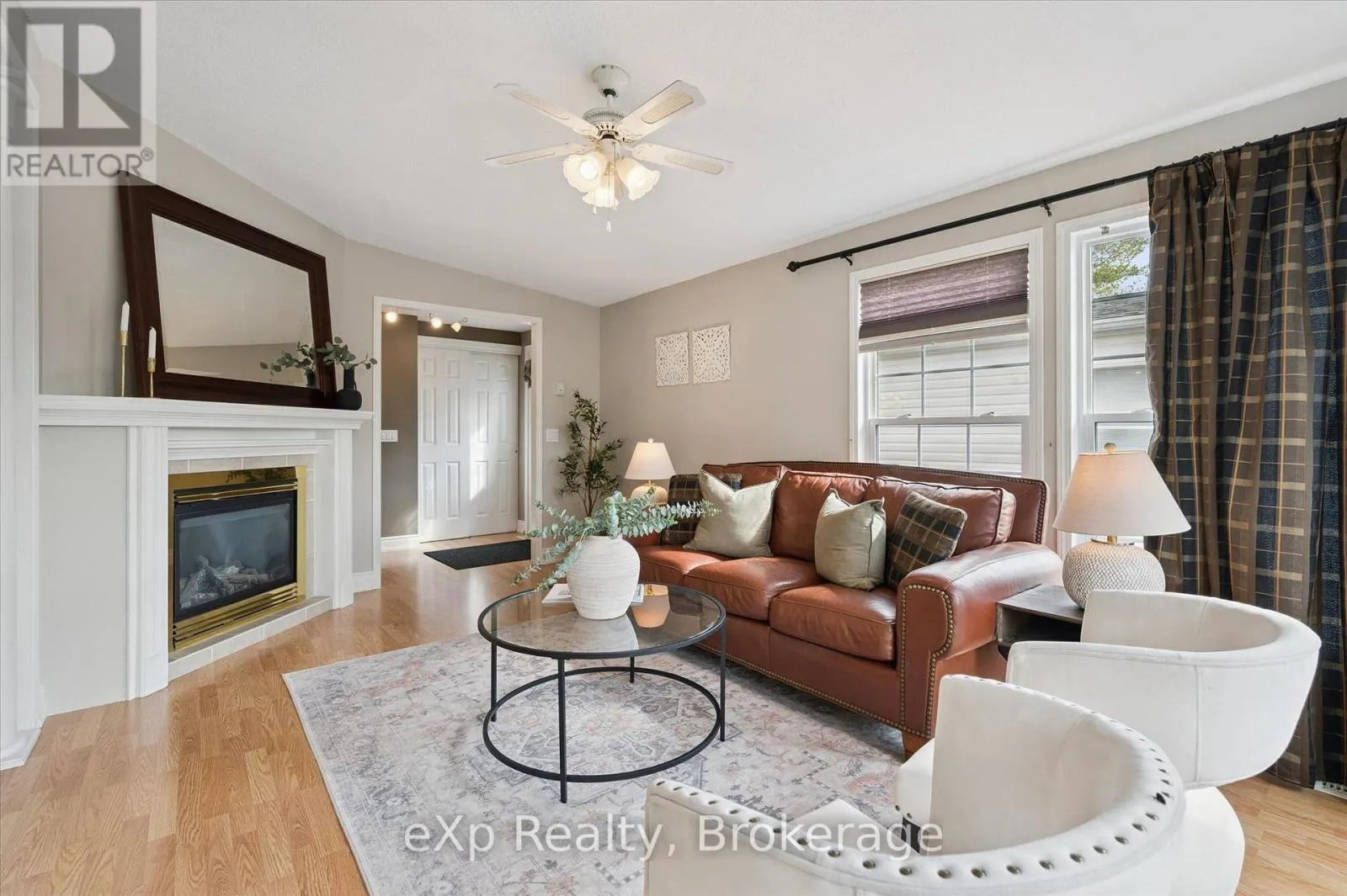 18 JASPER HEIGHTS PRIVATE