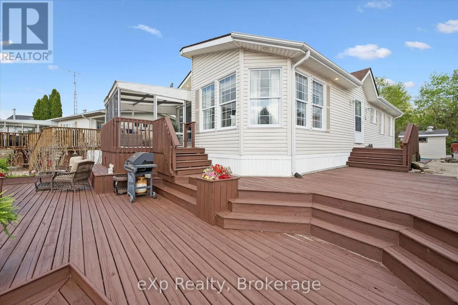 18 JASPER HEIGHTS PRIVATE