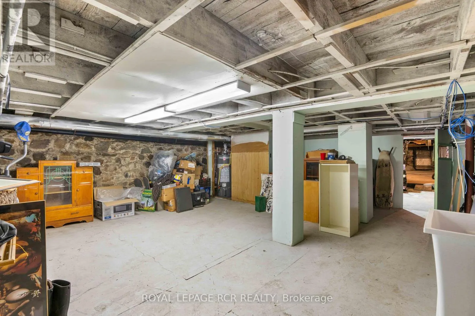 28 SYKES STREET N