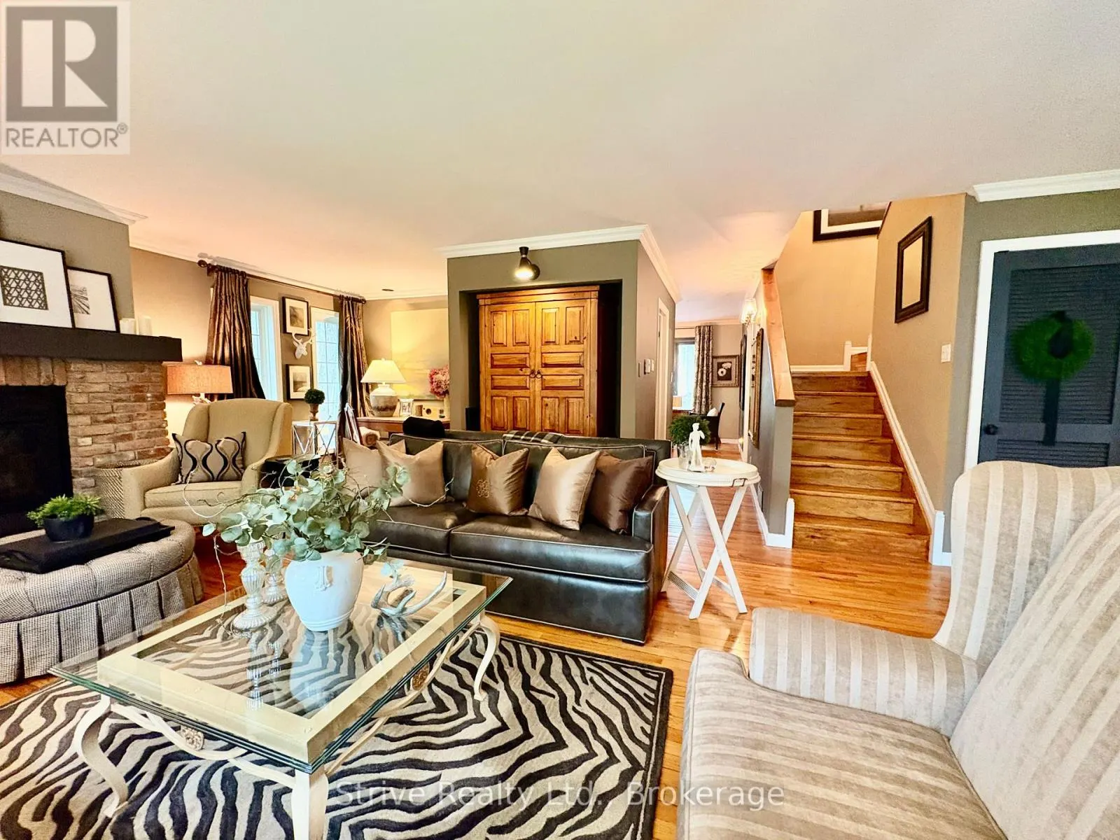 1035 GEORGE ROAD