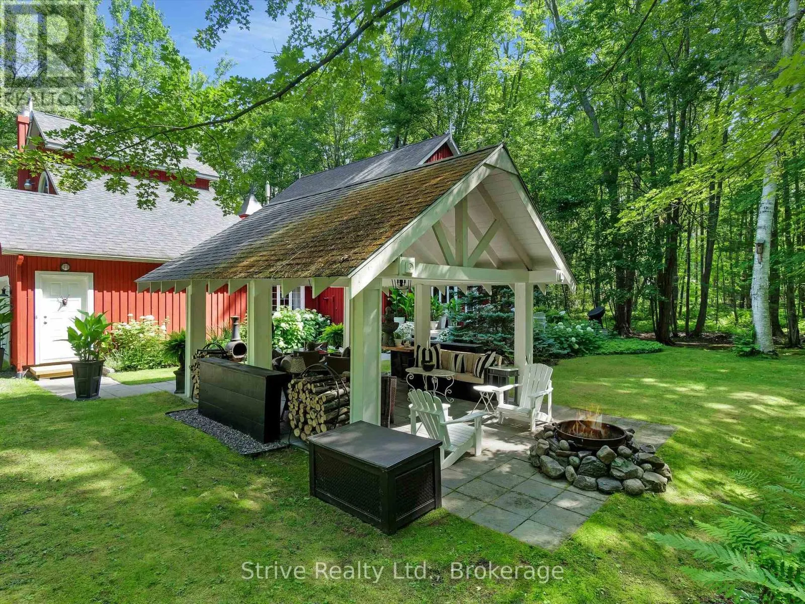 1035 GEORGE ROAD