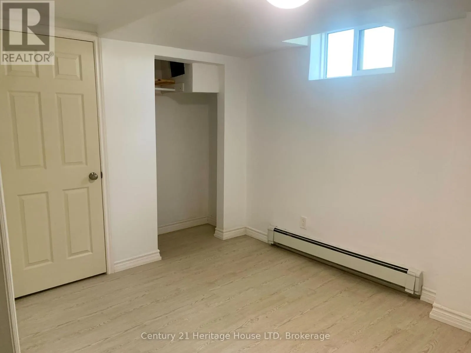 2 FOLEY CRESCENT