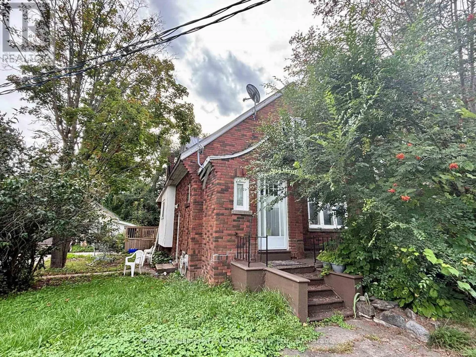 312 COLBORNE STREET
