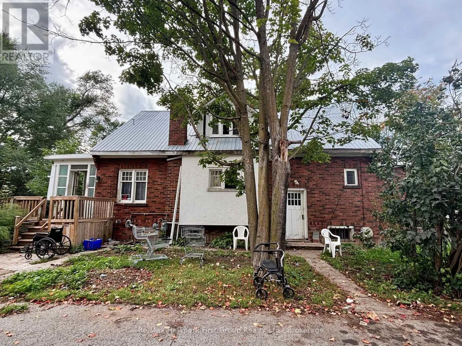 312 COLBORNE STREET
