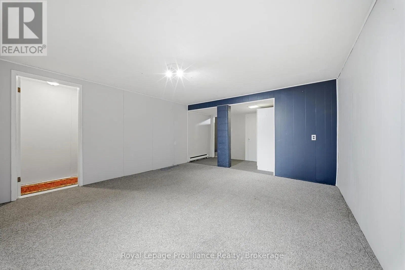 B - 19 PRINCE OF WALES DRIVE #B