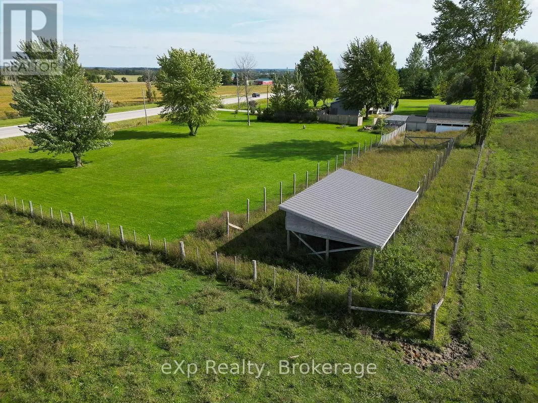 3595 BRUCE ROAD 3
