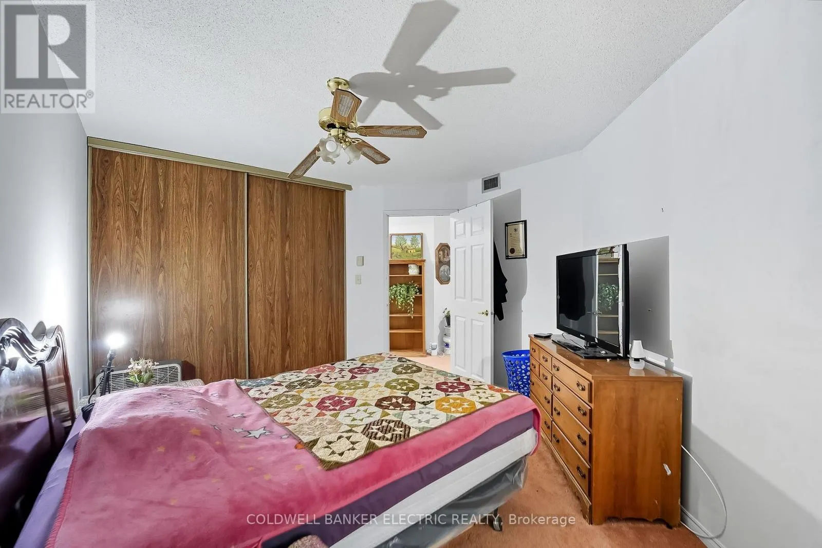 301 - 1 HERITAGE WAY #301