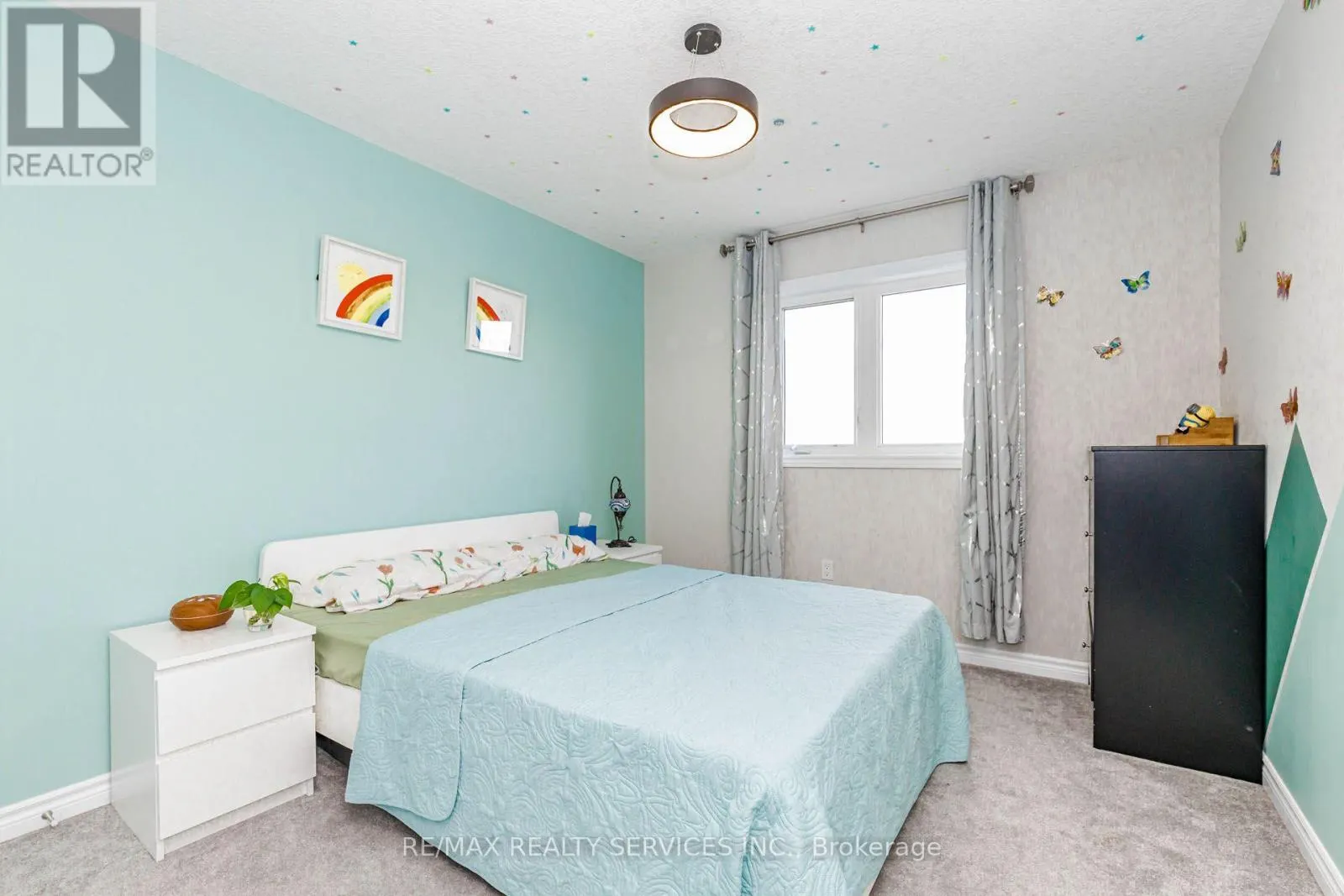 1561 DUNKIRK AVENUE
