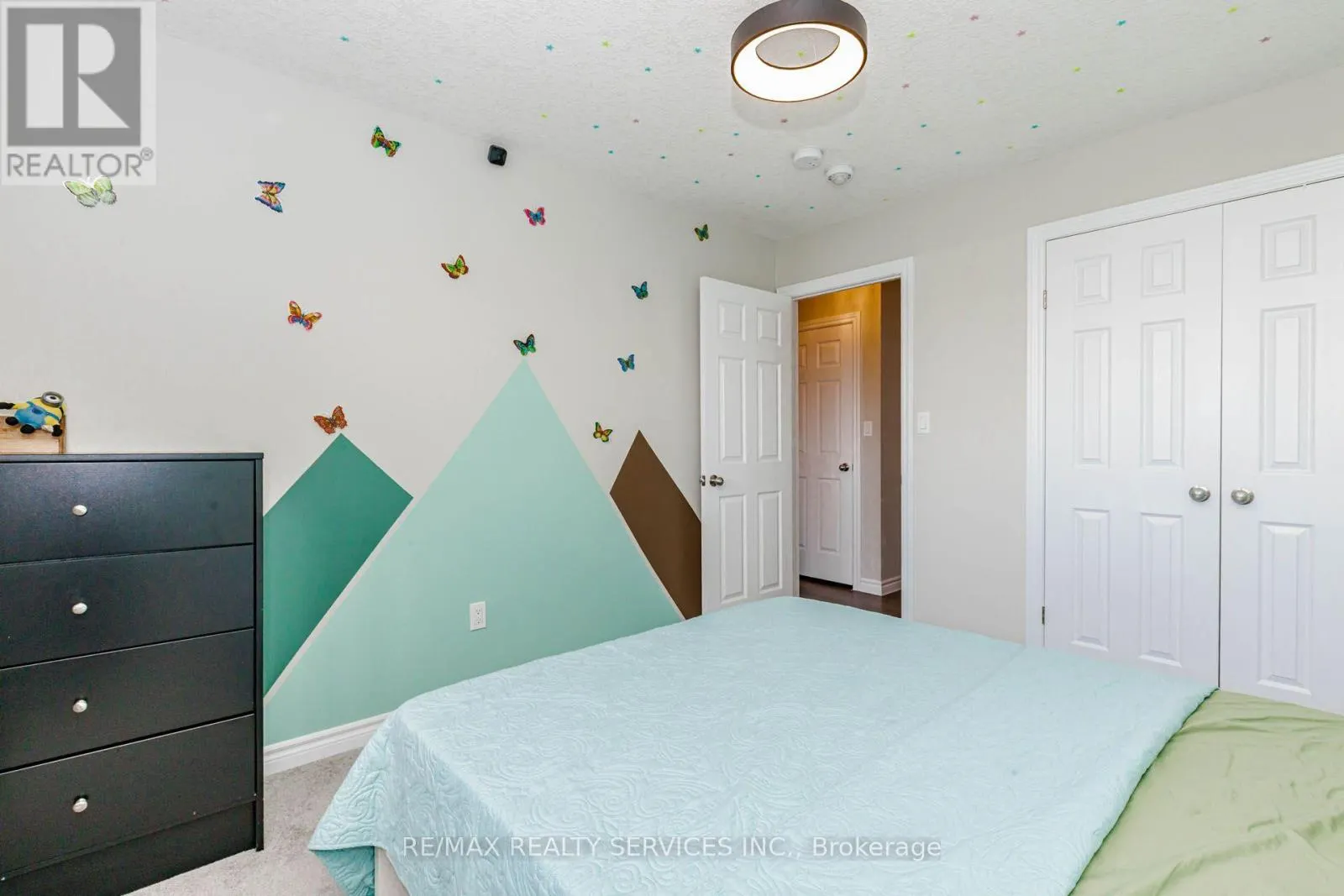 1561 DUNKIRK AVENUE