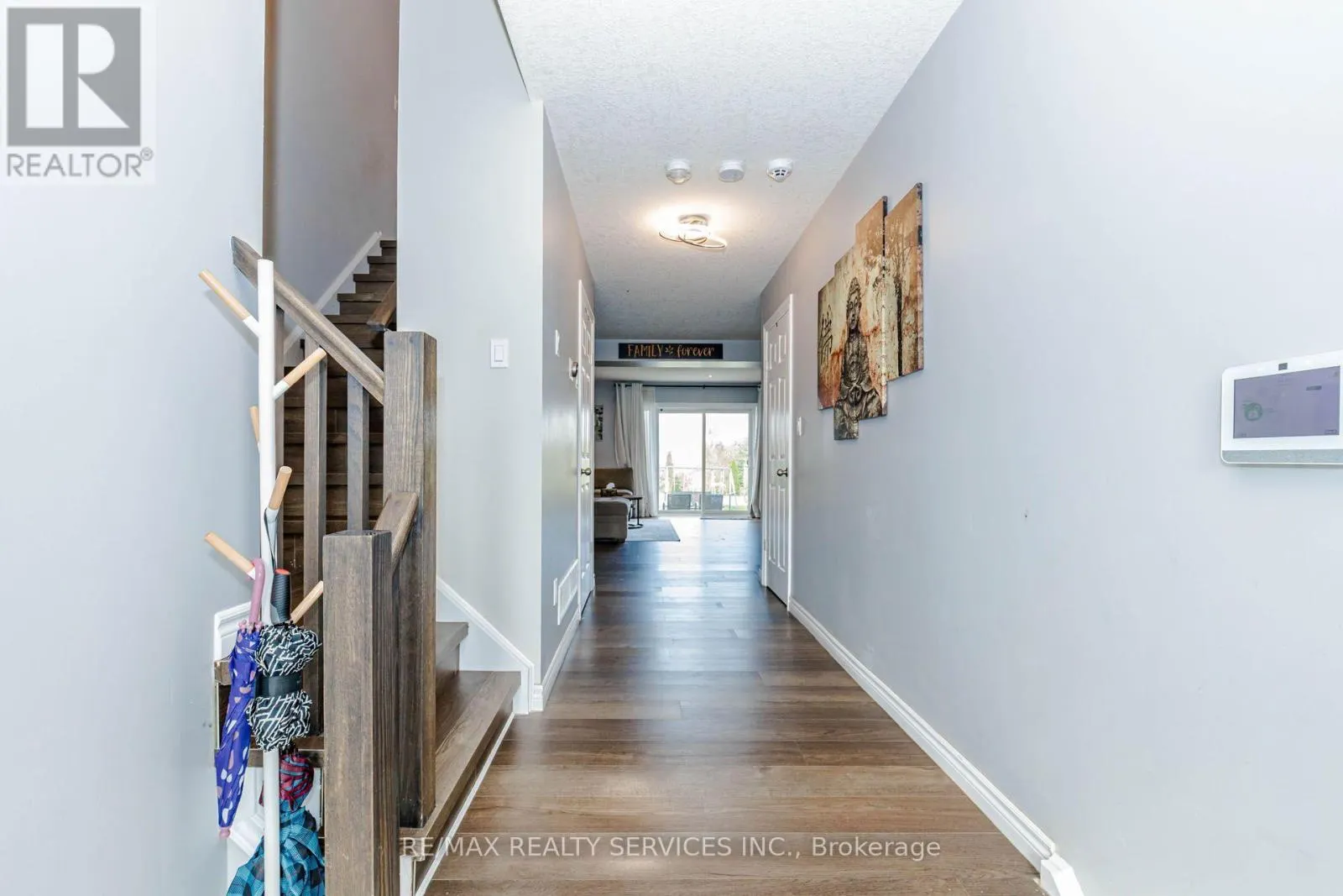 1561 DUNKIRK AVENUE
