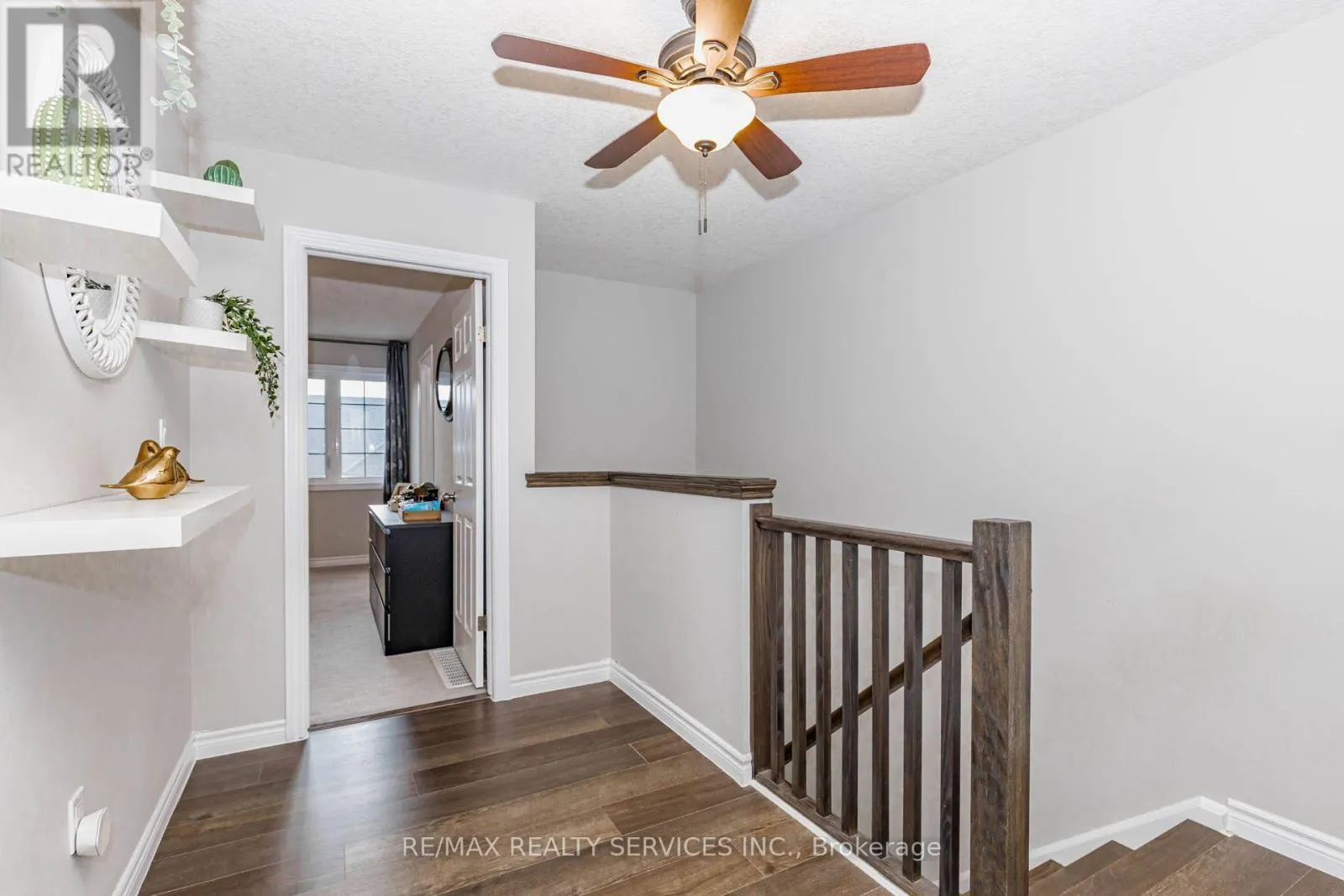 1561 DUNKIRK AVENUE