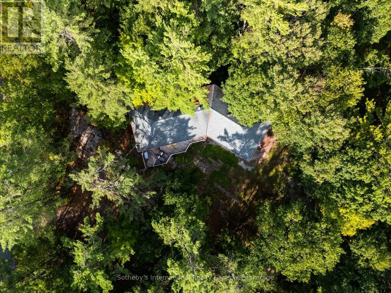 1060 NORTH KAHSHE LAKE ROAD
