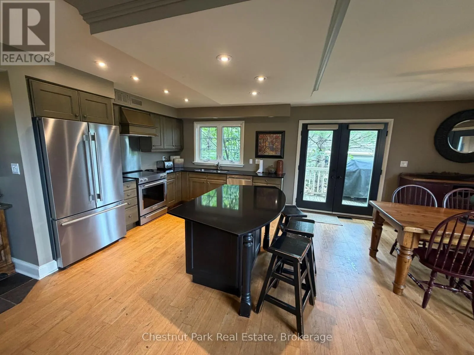 SANDFIELD 5 W3 - 3876 MUSKOKA ROAD 118 W