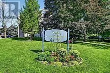 201 - 820 LAURIER BOULEVARD N