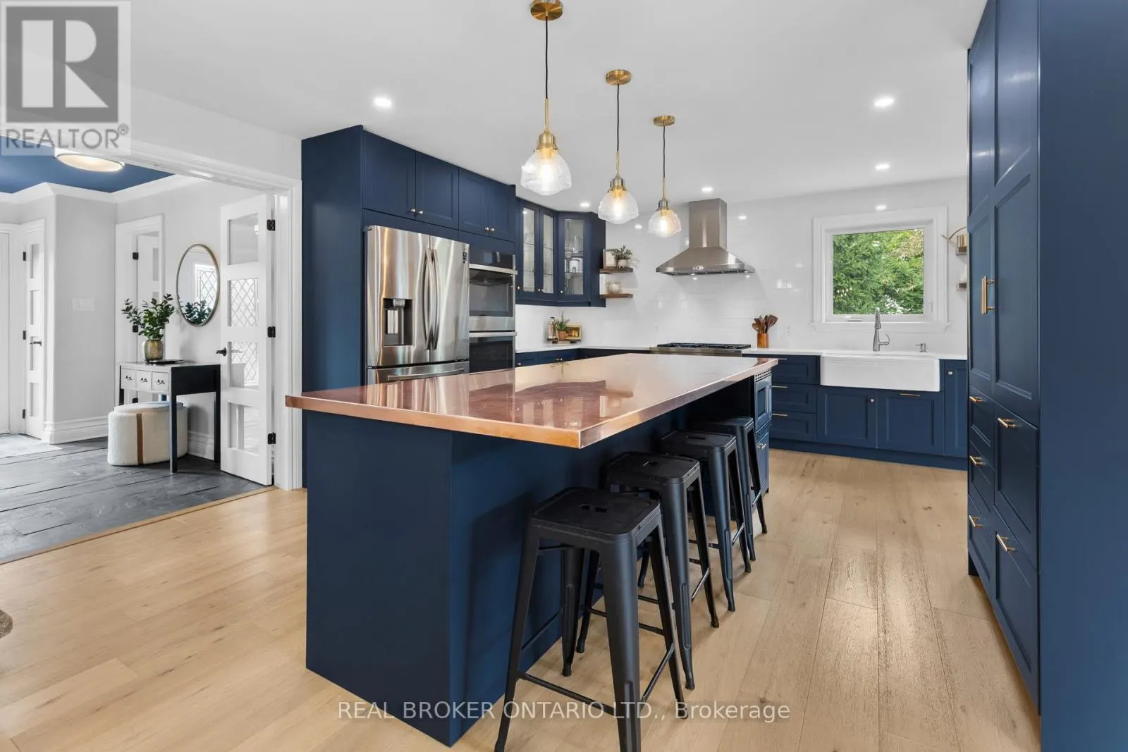 27 GARRISON DRIVE