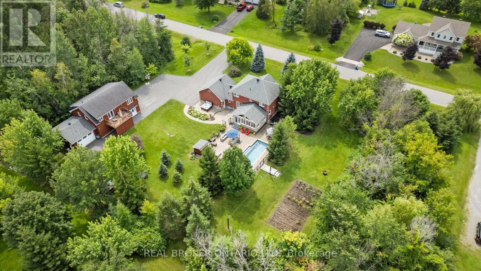 27 GARRISON DRIVE