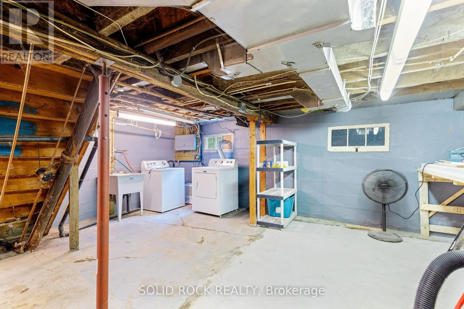 333 JAMES STREET E