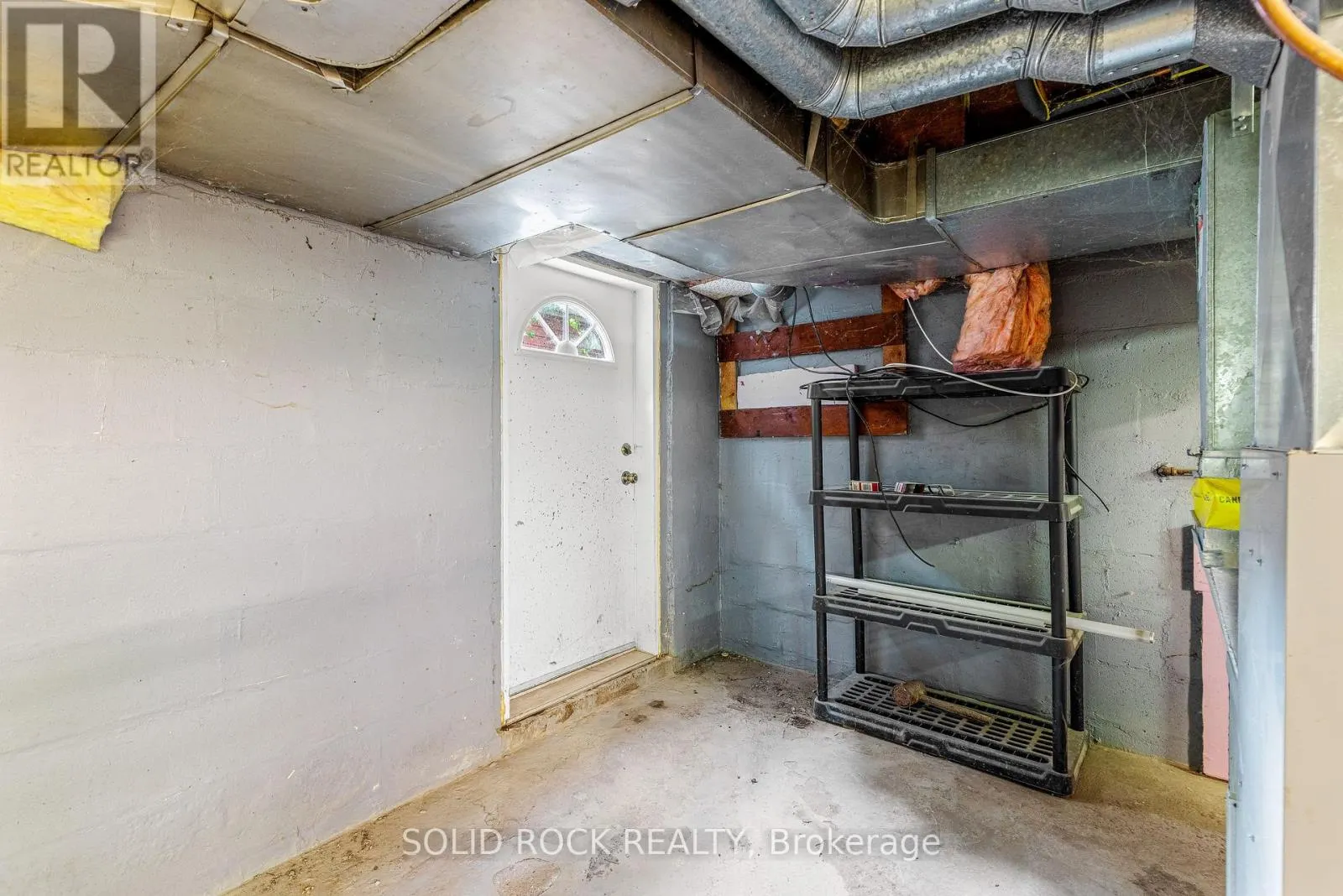 333 JAMES STREET E