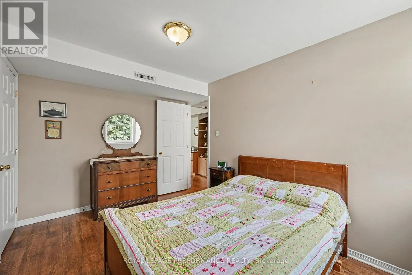 204 - 311 WATER STREET W