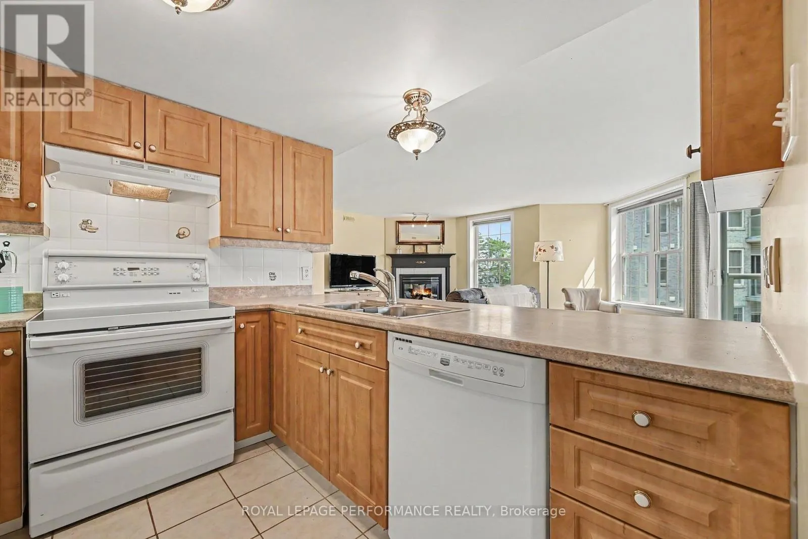 204 - 311 WATER STREET W