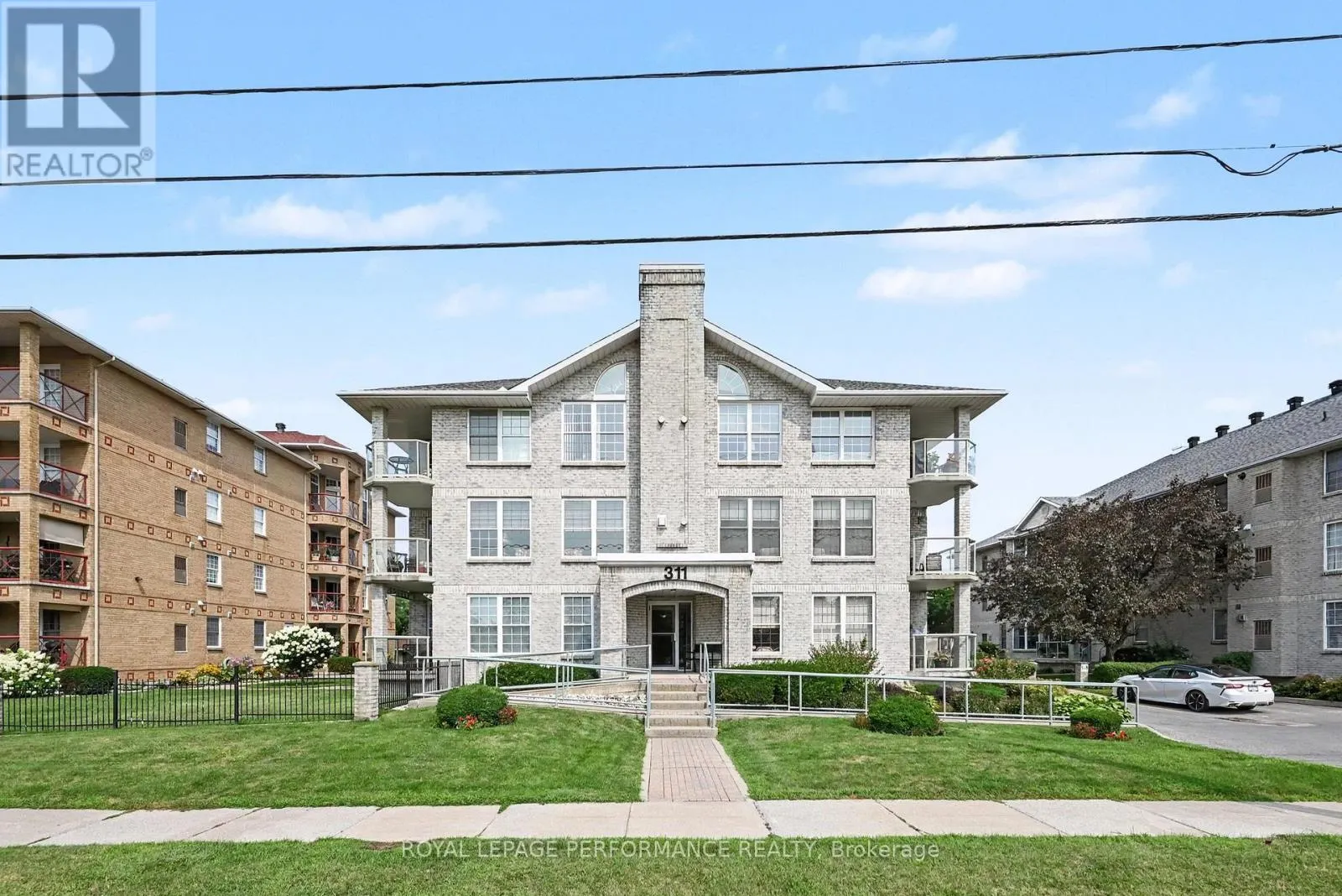 204 - 311 WATER STREET W
