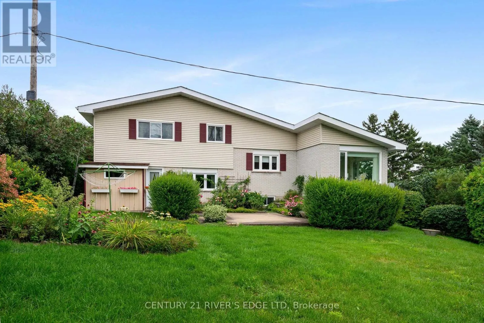 1 HARDY CRESCENT