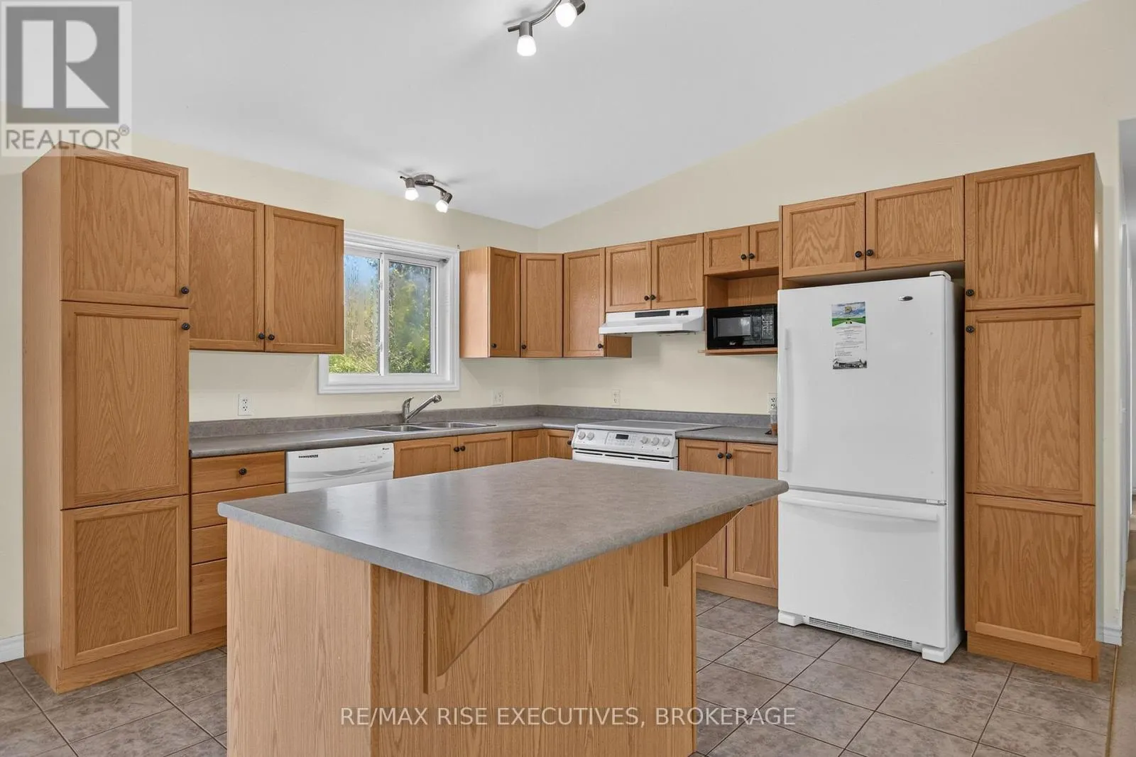 289 COLEBROOK ROAD