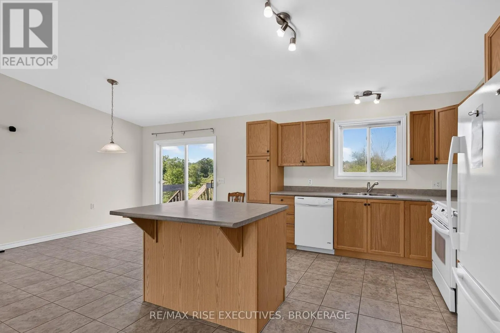 289 COLEBROOK ROAD