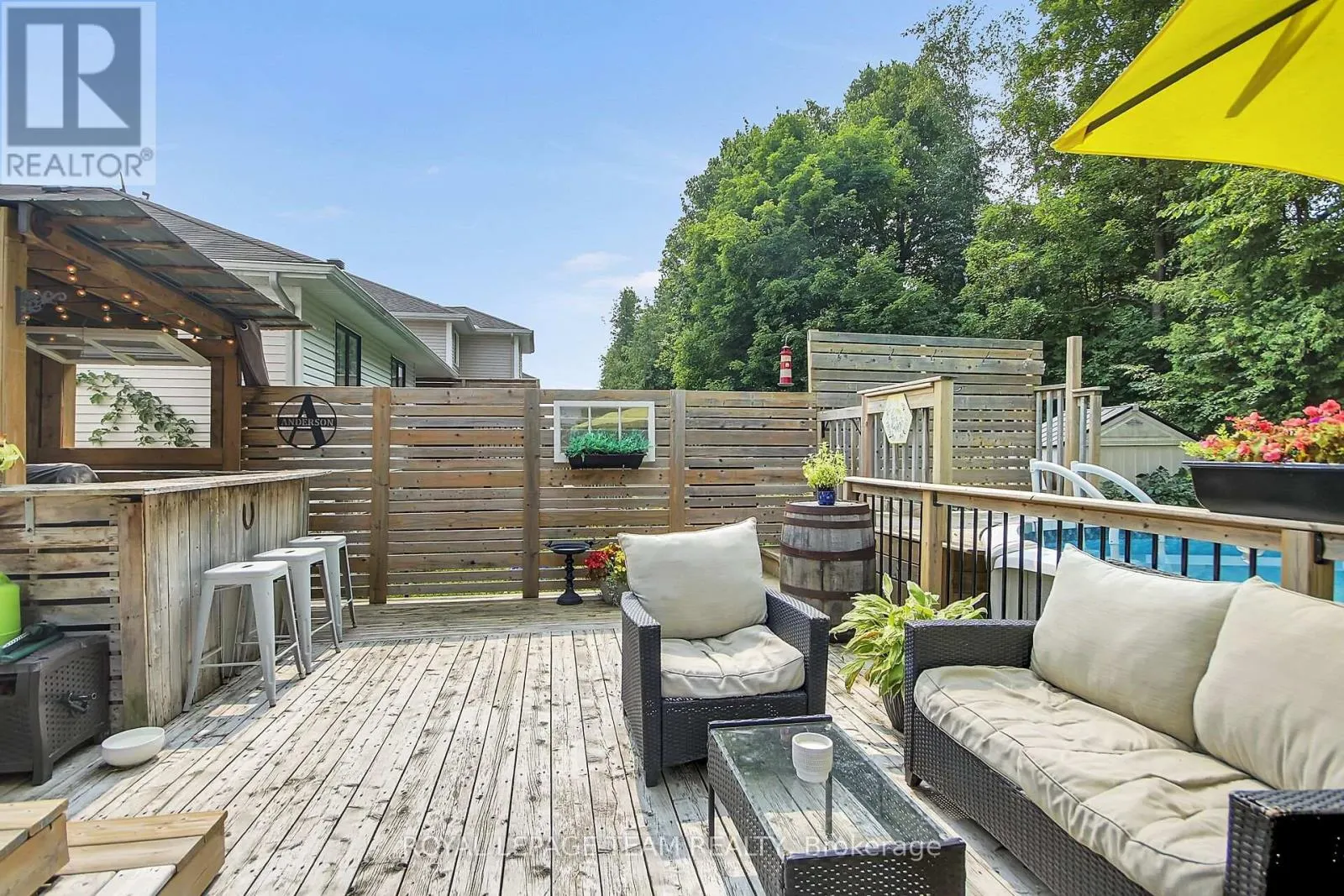 36 STEGGALL CRESCENT