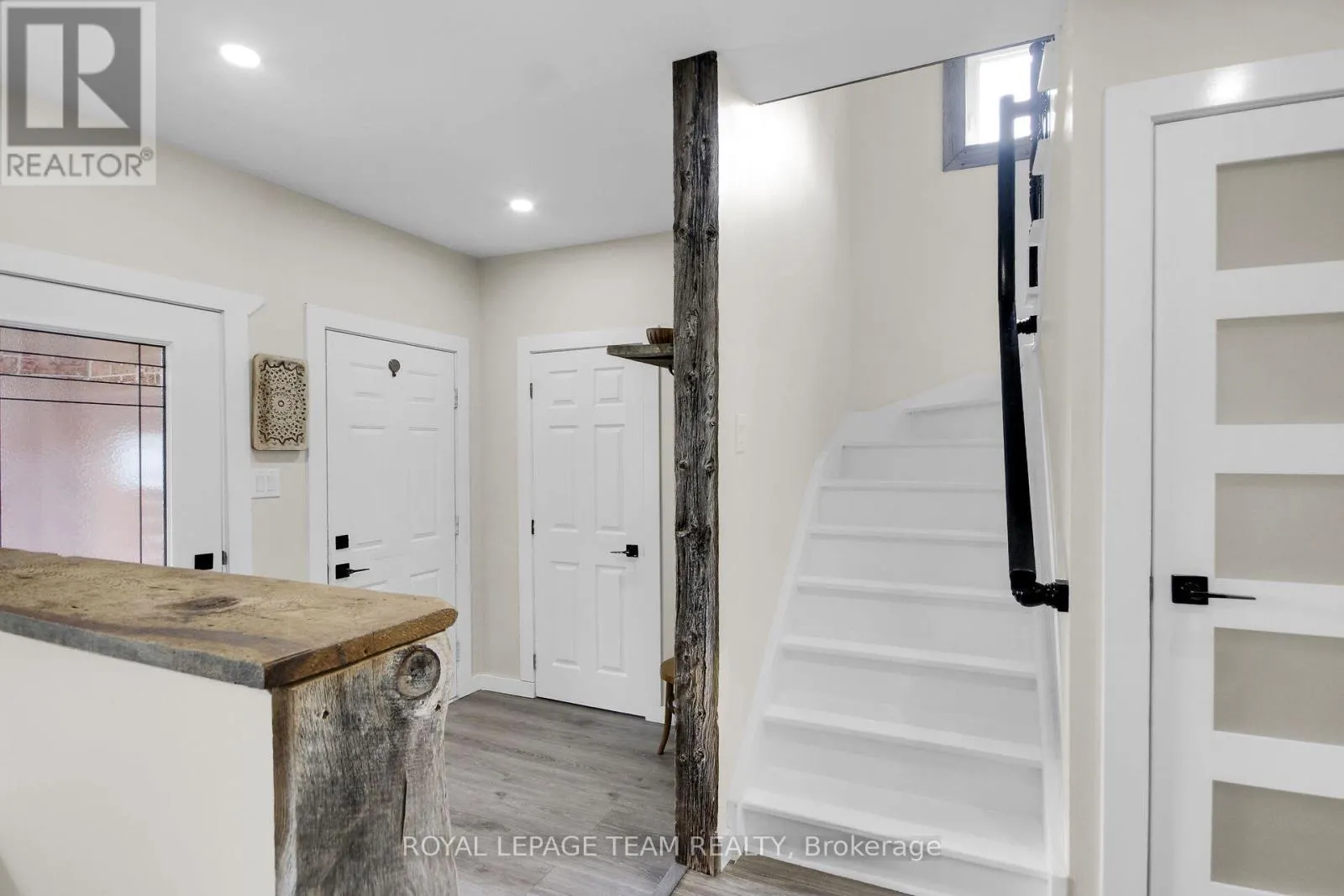 36 STEGGALL CRESCENT