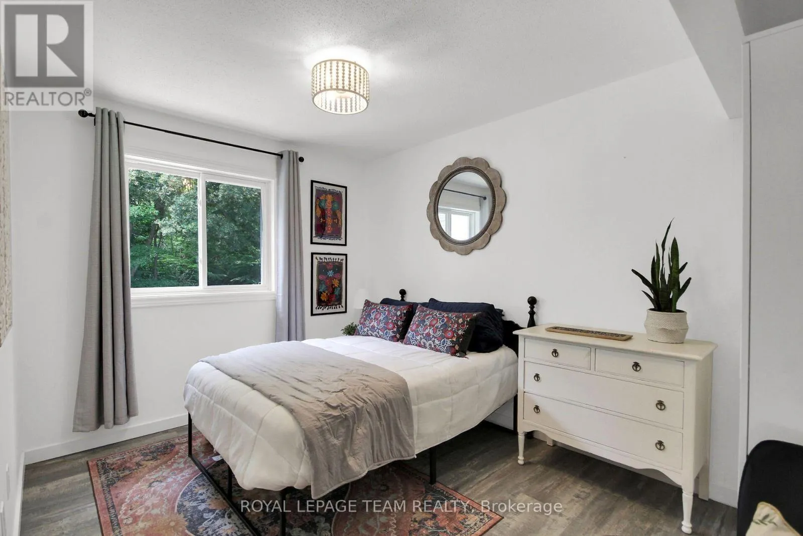 36 STEGGALL CRESCENT
