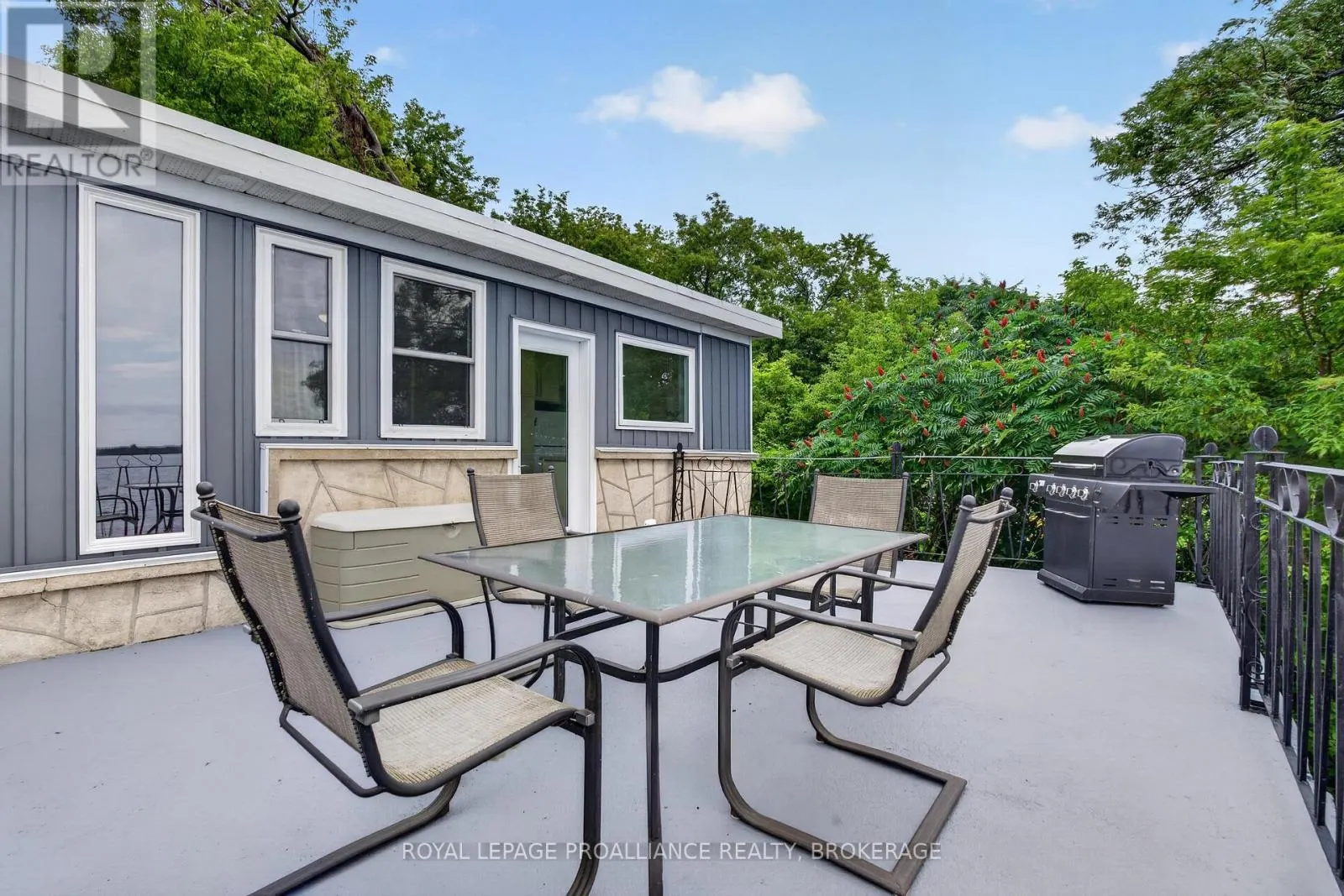 790 HOWE ISLAND DRIVE