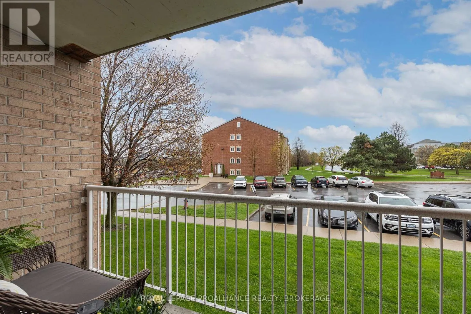201 - 580 ARMSTRONG ROAD #201