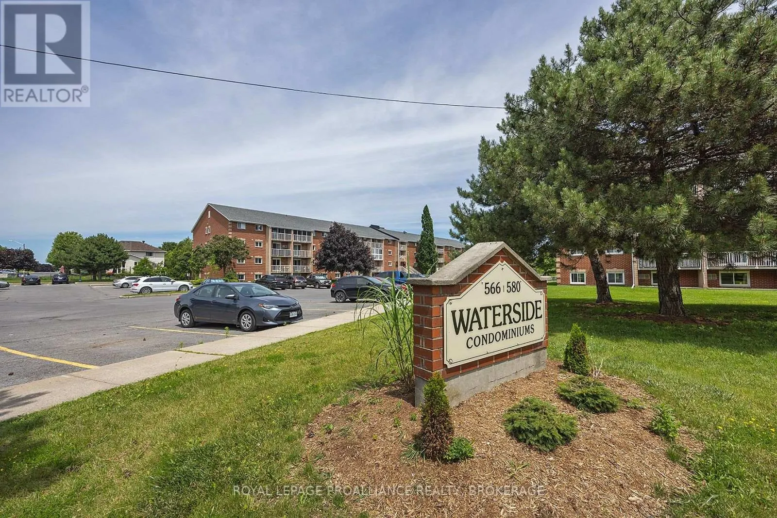 201 - 580 ARMSTRONG ROAD #201